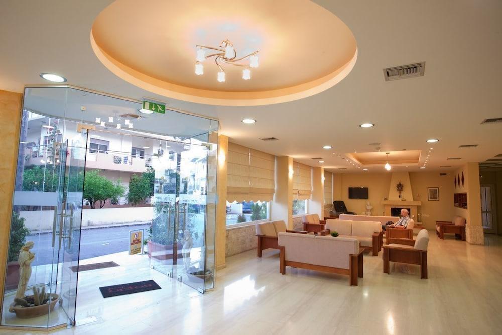 Sofia Hotel Heraklion  Екстер'єр фото